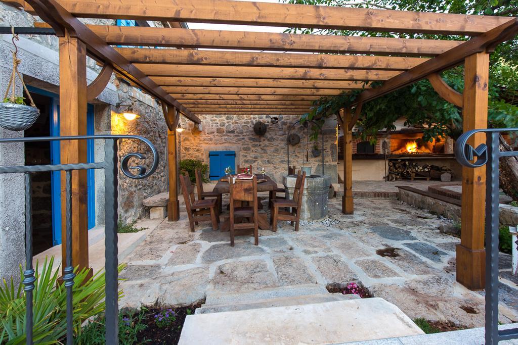 Villa Marevic Vrh  Экстерьер фото